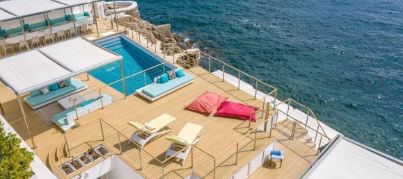 13 bedrooms Villa in Antibes, France No. 201821 7