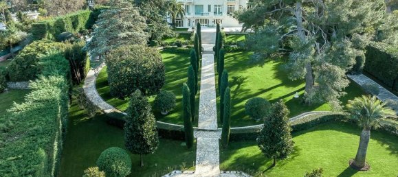 13 bedrooms Villa in Antibes, France No. 201821 2