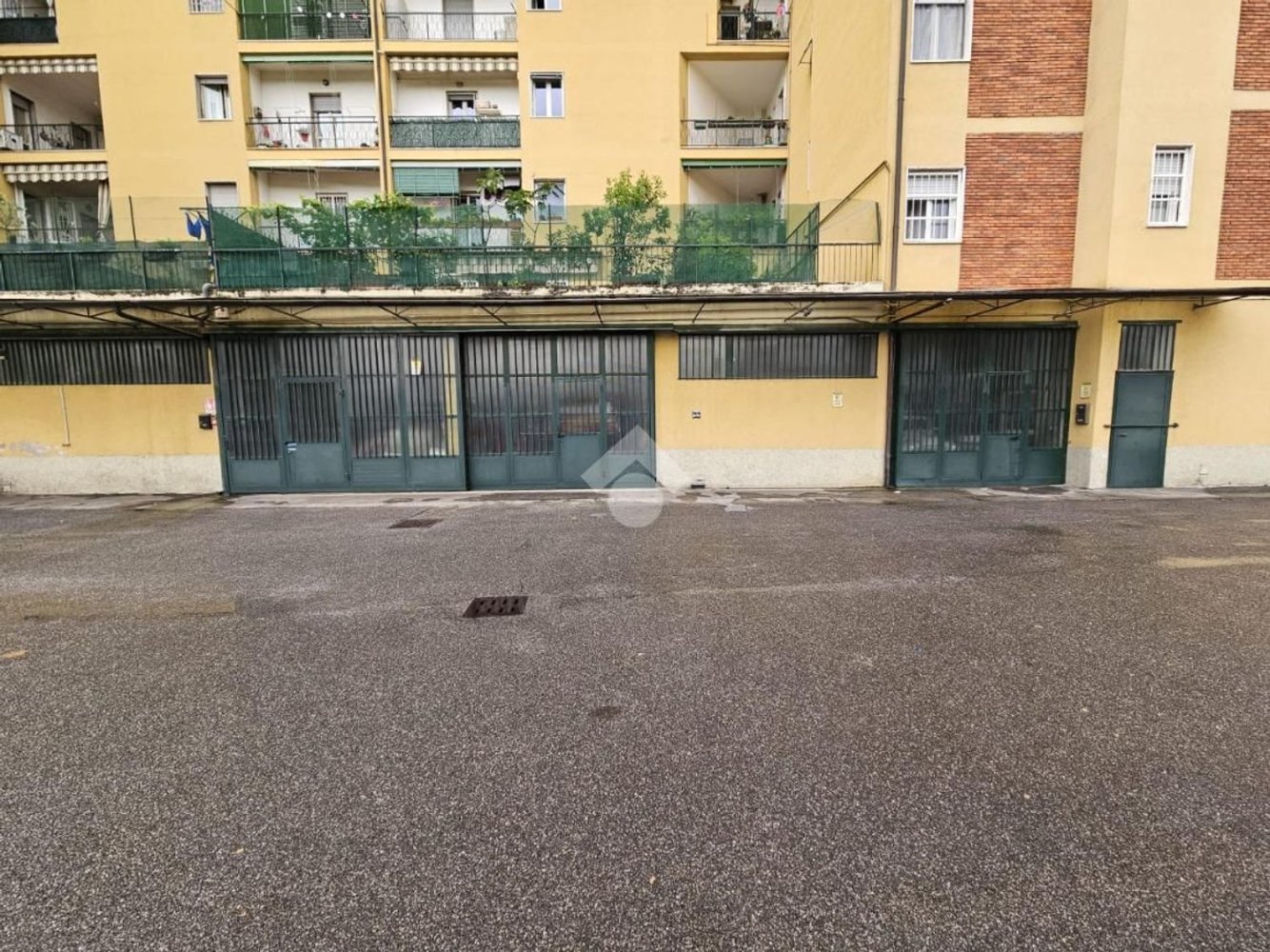 Lagerhaus in Brescia, Italy 380m², Nr. 128938