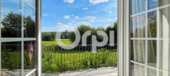 6 bedrooms House in Arnieres-sur-Iton, France No. 356702 8