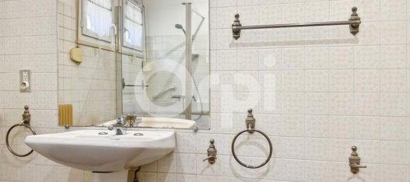 6 bedrooms House in Arnieres-sur-Iton, France No. 356702 19