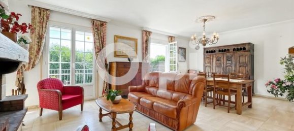 6 bedrooms House in Arnieres-sur-Iton, France No. 356702 12