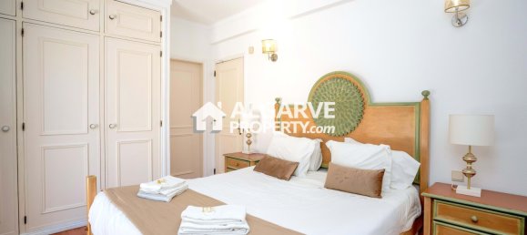 7 bedrooms Villa in Quarteira, Portugal No. 131931 3