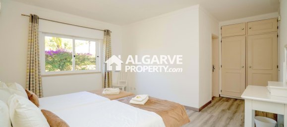 7 bedrooms Villa in Quarteira, Portugal No. 131931 11