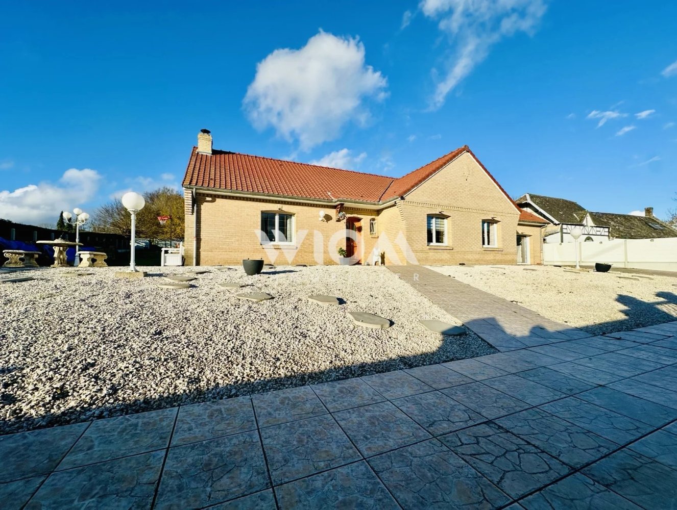 Дом с 3 спальнями в Ла Эрльер, Франция № 154107