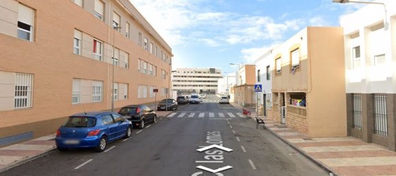 3 Schlafzimmer Haus in Roquetas de Mar, Spain, Nr. 150245 3