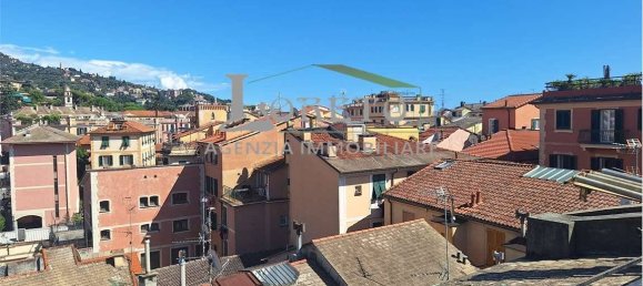 4 bedrooms Apartment in Rapallo, Italy No. 373228 2