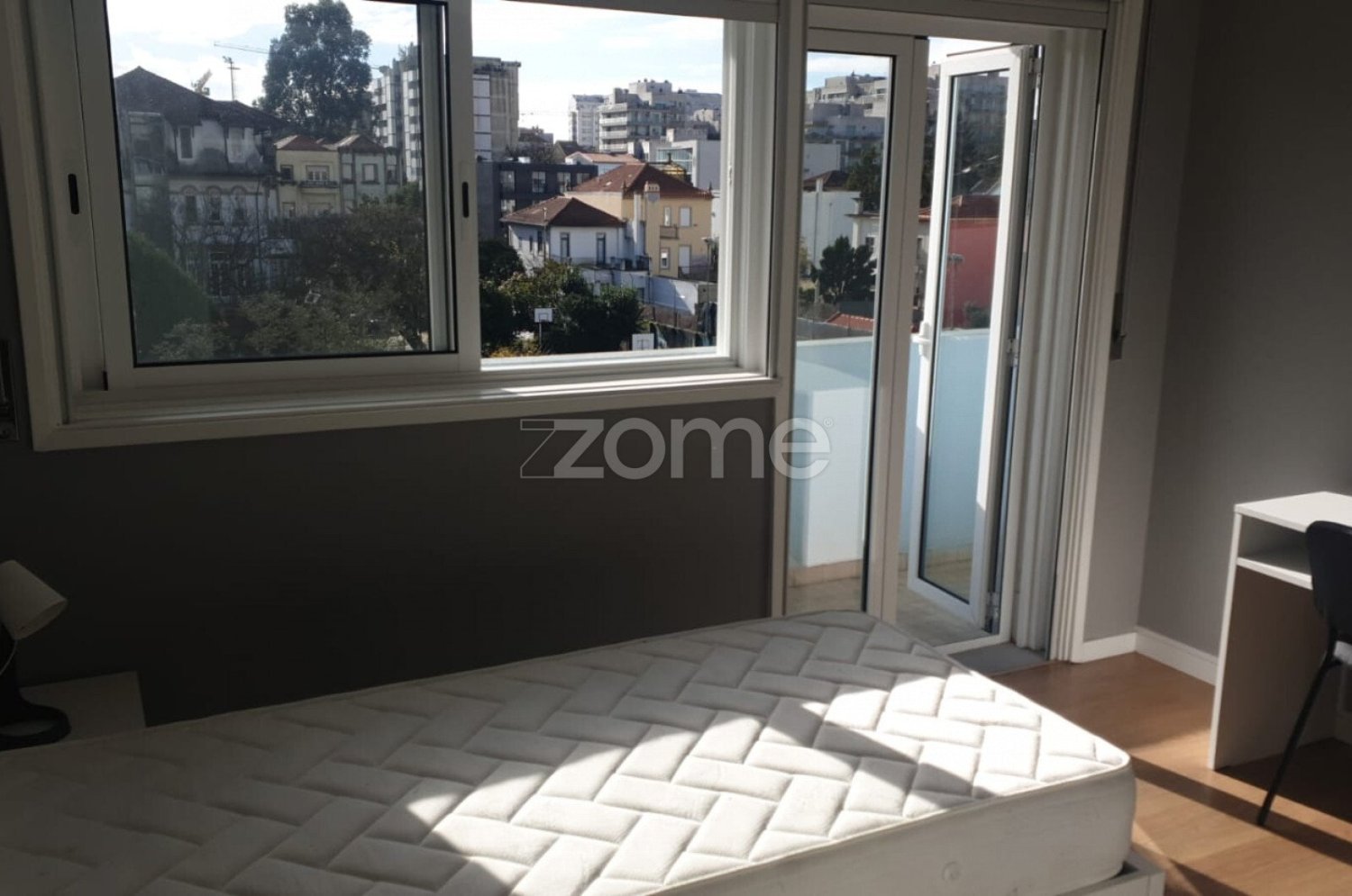 5 bedrooms Apartment in Porto, Portugal No. 209817