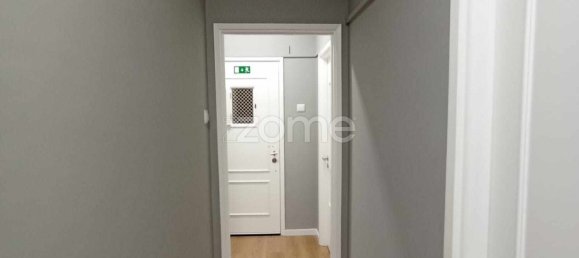 5 bedrooms Apartment in Porto, Portugal No. 209817 9