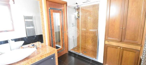 2 bedrooms Apartment in Cercola, Italy No. 381313 6