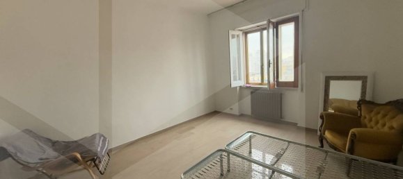 3-Zimmer Wohnung in Bari, Italy, Nr. 21772 9