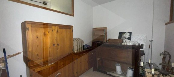 3-Zimmer Wohnung in Bari, Italy, Nr. 21772 3
