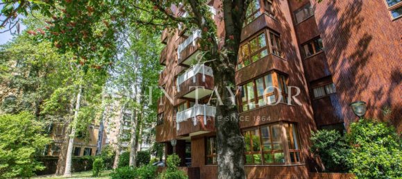 3 rooms Office in Milan, Italy No. 248107 19