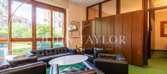 3 rooms Office in Milan, Italy No. 248107 6