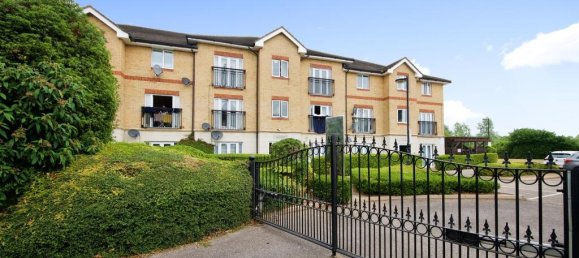 2 bedrooms Apartment in Enfield, United Kingdom No. 11534 2