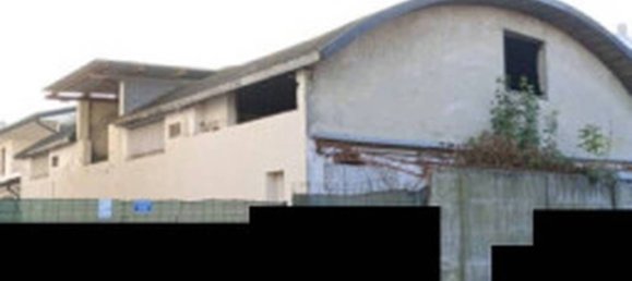 1 room Office in Rovigo, Italy No. 353543 8