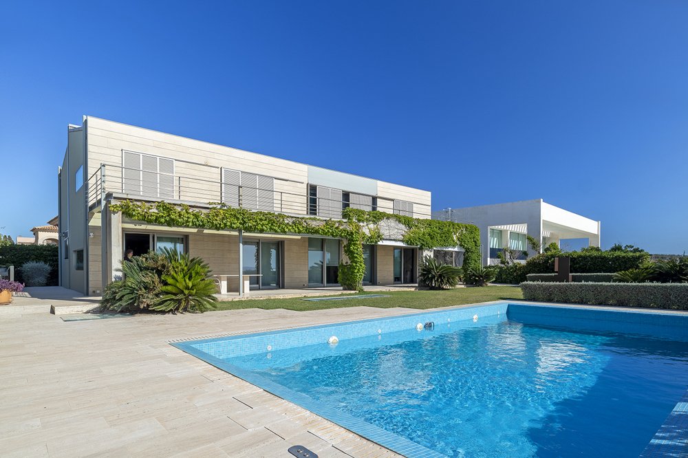 4 Schlafzimmer Villa in Son Veri, Spain, Nr. 14616