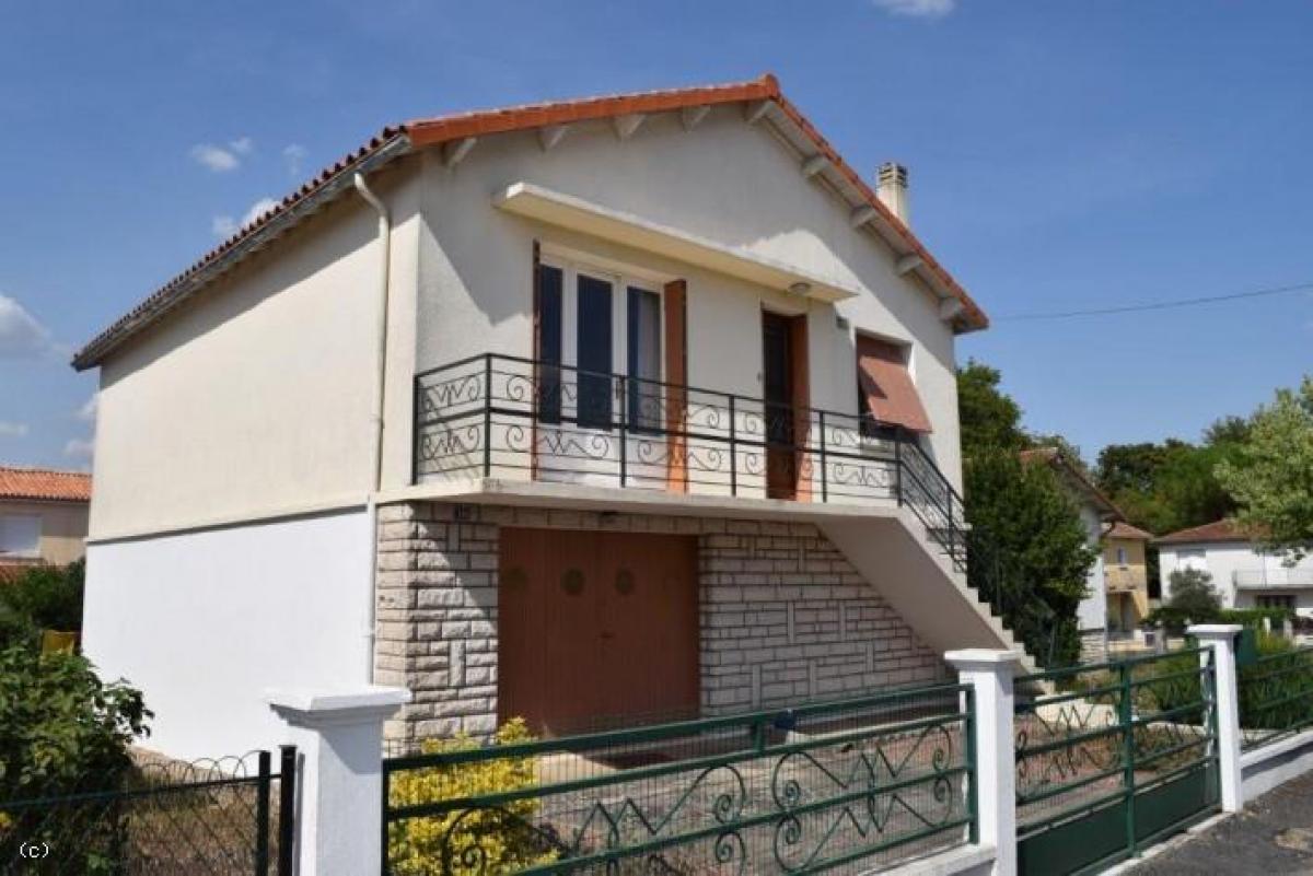 2 Schlafzimmer Haus in Ruffec, France, Nr. 22449