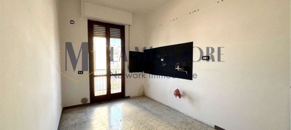 4 rooms Apartment in Prato, Italy No. 300074 9