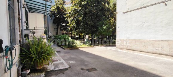 Apartamento de 5 dormitorios en Naples, Italy No. 330292 37