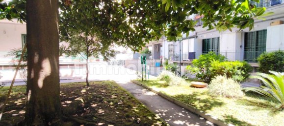 Apartamento de 5 dormitorios en Naples, Italy No. 330292 3