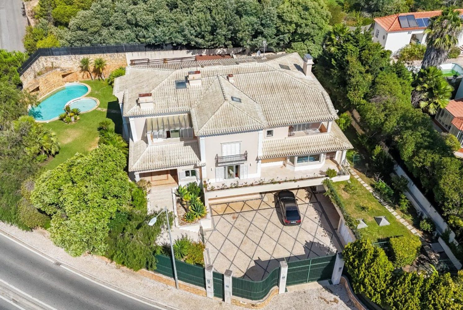 9 bedrooms House in Cascais, Portugal No. 207470