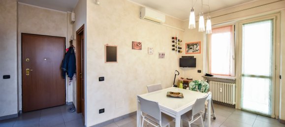 3 rooms Apartment in Settimo Torinese, Italy No. 208061 2