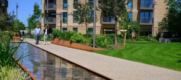 Studio in Slough, United Kingdom, Nr. 3466 65