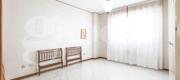 Apartamento de 4 divisões em Cagliari, Italy N.º 278403 14