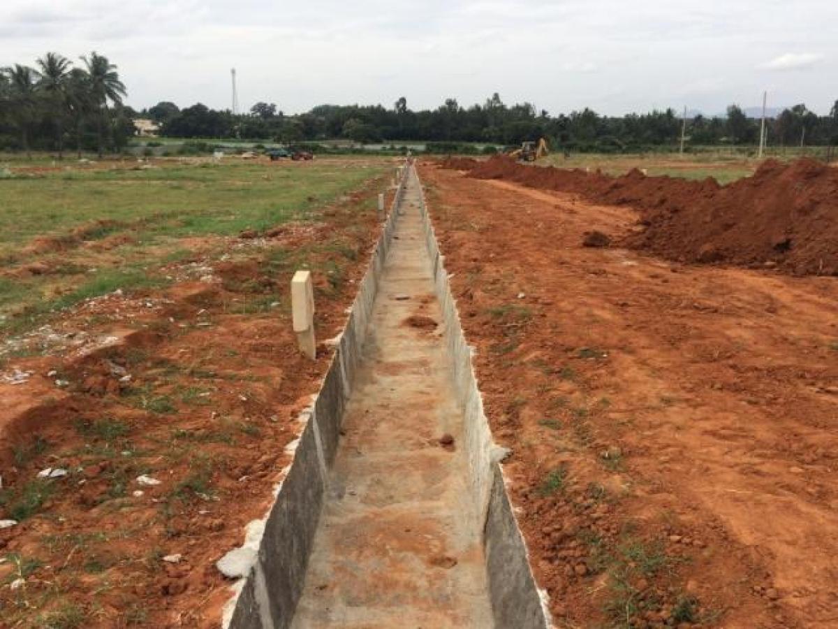 Grundstück in Bangalore, India, Nr. 34434