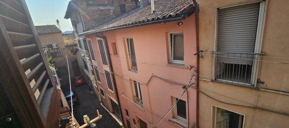 Квартира с 3 спальнями в Риети, Италия № 350490 8