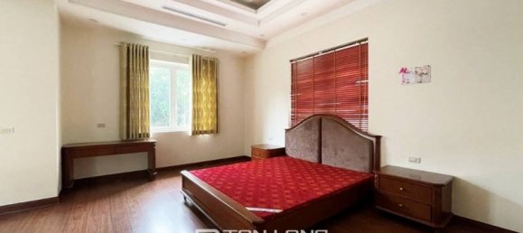 3 Schlafzimmer Villa in Long Bien, Vietnam, Nr. 693 10