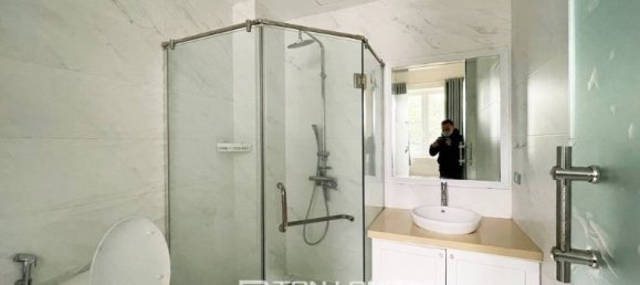 3 Schlafzimmer Villa in Long Bien, Vietnam, Nr. 693 16