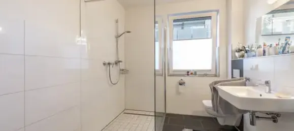 456m² Building in North Rhine-Westphalia, Germany No. 121733 10