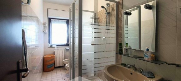 5-salle Villa à L'Aquila, Italy No. 35261 17