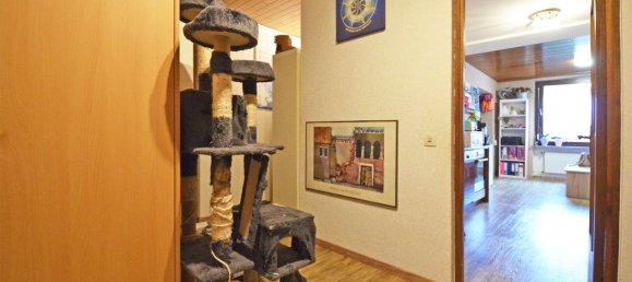 Apartamento de 3 dormitorios en Trier, Germany No. 28171 3