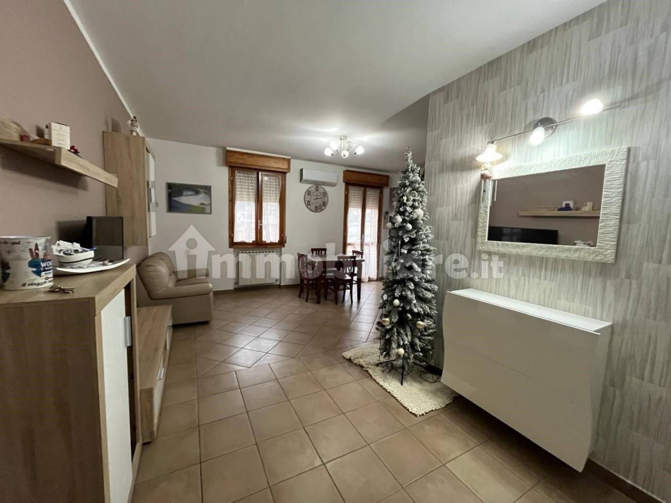 Квартира с 2 спальнями в Фьорано Моденесе, Италия № 17158