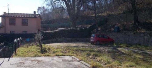 Studio in Figline e Incisa Valdarno, Italy No. 300158 6