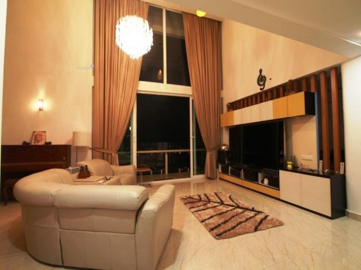 3 bedrooms House in Hyderabad, India No. 64804