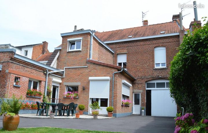 6 Schlafzimmer Haus in Laventie, France, Nr. 313975