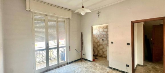 5 rooms Apartment in Loano, Italy No. 296054 7