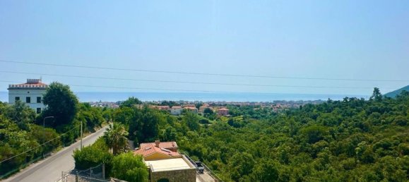 5 rooms Apartment in Loano, Italy No. 296054 37