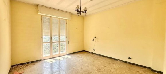 5 rooms Apartment in Loano, Italy No. 296054 14