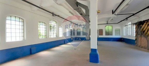 765m² Warehouse in Varese, Italy No. 132621 4