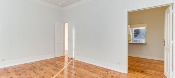 4 Schlafzimmer Wohnung in Lisbon, Portugal, Nr. 127101 6