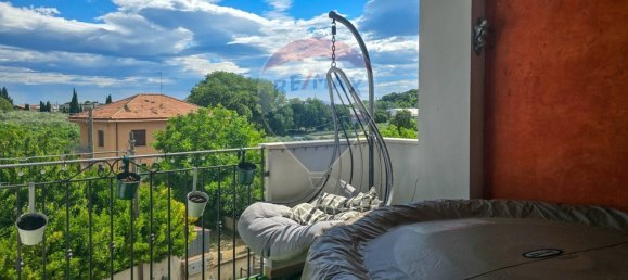 7 rooms Duplex in Francavilla al Mare, Italy No. 225346 3