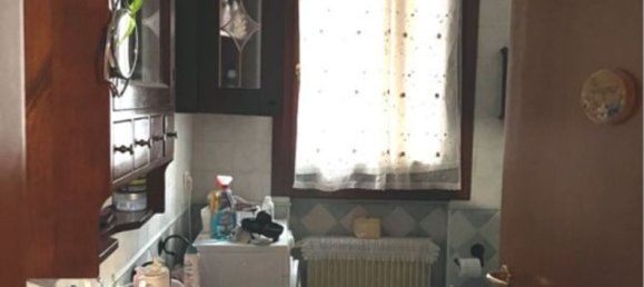 4 rooms Apartment in Castelgomberto, Italy No. 208280 12