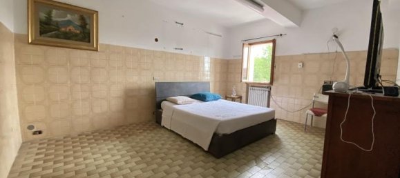 5 rooms Apartment in Soliera, Italy No. 237796 13