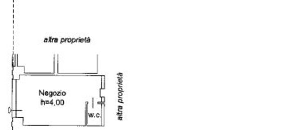 124m² Commercial property in Terni, Italy No. 313983 2