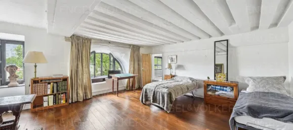 1 bedroom Penthouse in Paris, France No. 183790 4